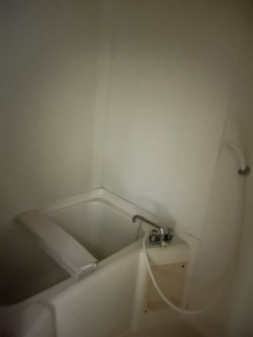 小金井東ビルの浴室