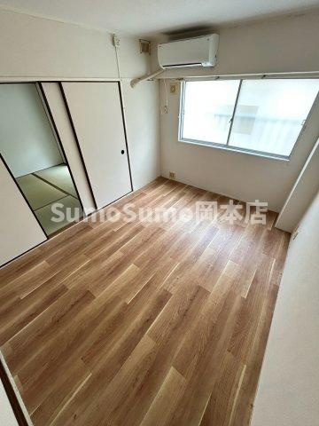 グリーンヒル芦屋の寝室|使い勝手のいい寝室です
