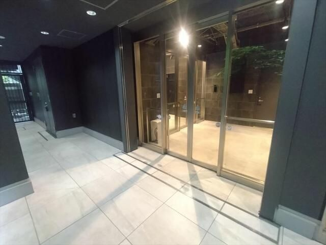 【エントランス】 | ＣＲＥＡＬ　ＳＱＵＡＲＥ半蔵門