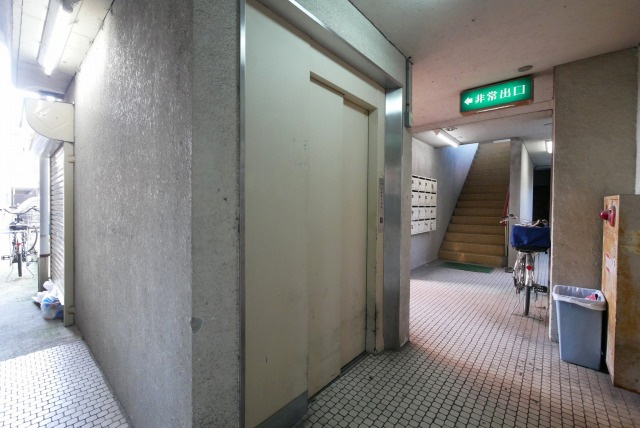 【エントランス】 | ヴェルドミール堺