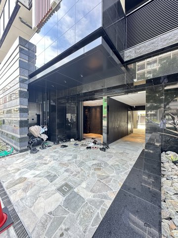 S-RESIDENCE谷町六丁目aloのエントランス