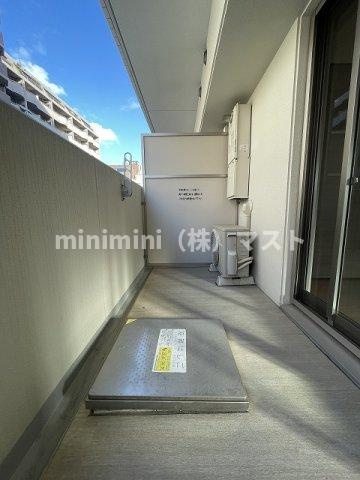スプランディッド難波SOUTHのバルコニー