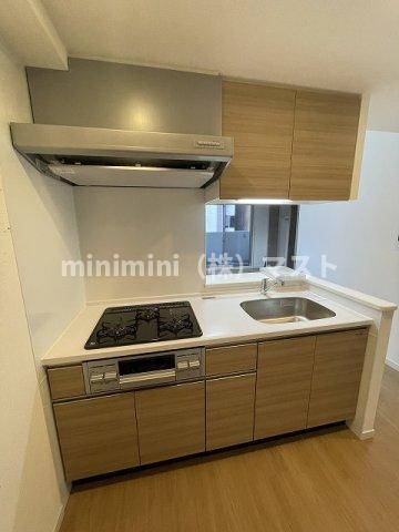 スプランディッド難波SOUTHのキッチン