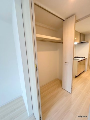メトロ―サ京町堀　仲介手数料無料の収納