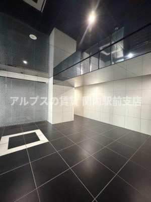 【ロビー】 | GENOVIA横浜関内skygarden