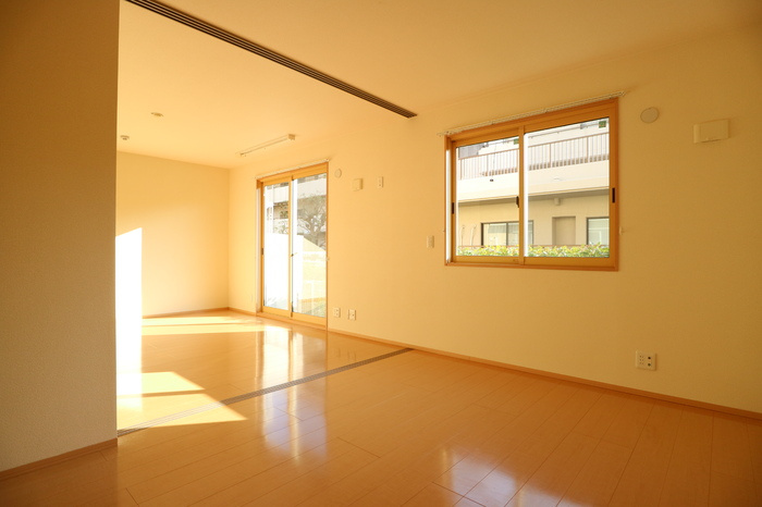 ECO SOLEIL B棟の洋室