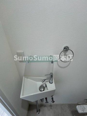 ワコーレプラティーク神戸深江駅前の洗面所|洗面所です