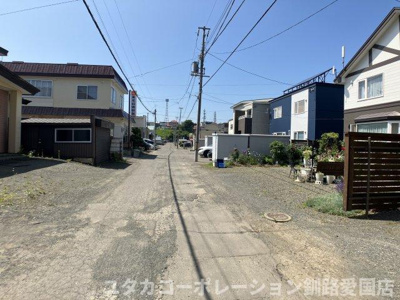 【前面道路含む現地写真】 | 緑ヶ岡5丁目53-227売家
