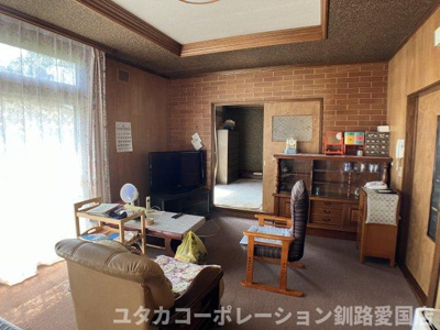 【居間・リビング】 | 緑ヶ岡5丁目53-227売家
