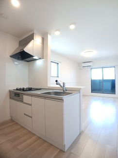 【キッチン】 | ジラソーレ西庄Ⅱ | きれいなキッチンです