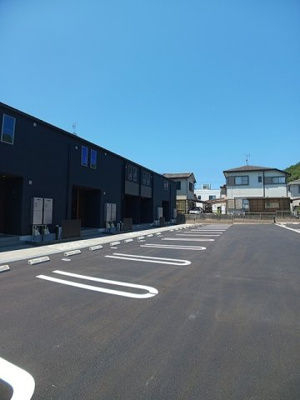 【駐車場】 | ジラソーレ西庄Ⅰ | 駐車場があります