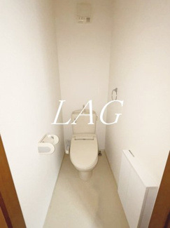 【トイレ】 | ネージュ・フェヴリエ | トイレです。