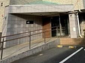 ダイワティアラ村上Ⅰのエントランス