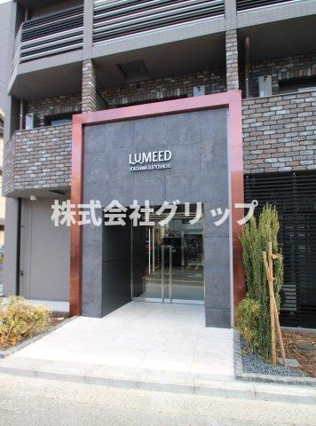 LUMEED横濱末吉町のエントランス