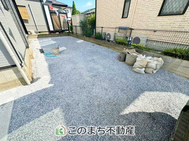 リガーレ下野市緑1期の庭|大きなお庭でご家族や友人を招いてＢＢＱもできますね！お子様の水遊びにもぴったりです☆

