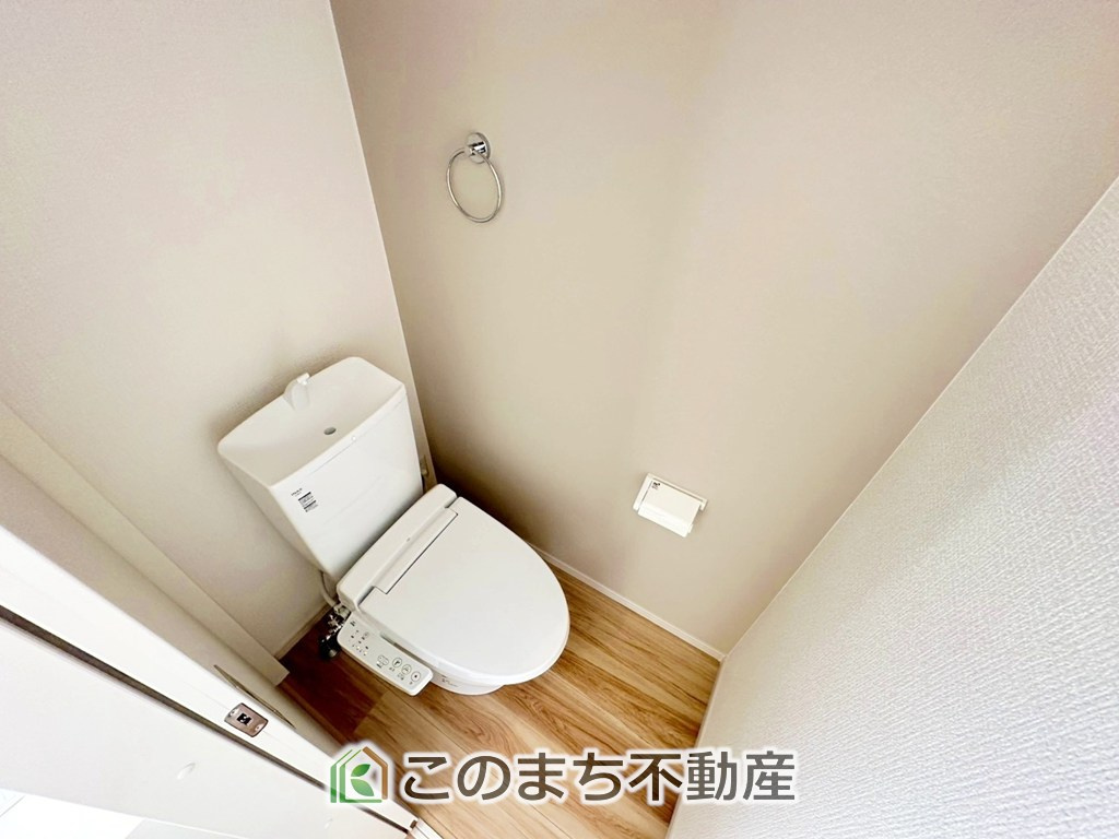 リガーレ下野市緑1期のトイレ|いつも綺麗に清潔に！シャワー付きトイレです♪
