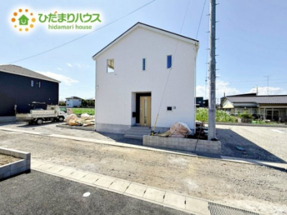 【外観】 | ひたちなか市津田第3　新築戸建　2号棟 | 子育て家族にもおすすめ！お子さんの成長がもっと楽しみになる家！