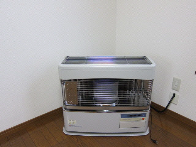 みなとマンションの設備|暖房機（灯油FF）