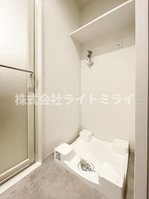 ドゥーエ王子神谷の洗面所