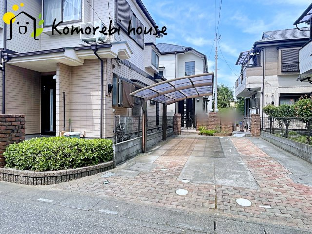桶川市朝日　中古戸建の駐車場|駐車場があるので、車を買う予定の方も安心です