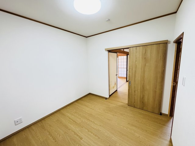 高崎市神戸町　中古住宅の洋室|高崎市神戸町　中古住宅