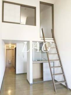 【居間・リビング】 | 月光荘１号館 | 洋室のお部屋です。