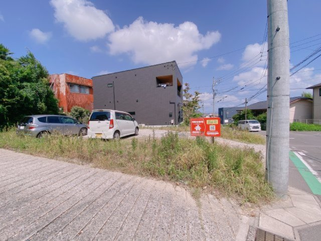 半田市白山町４丁目の外観