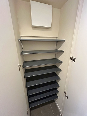 ＳＯＬＡＴＩＯの玄関