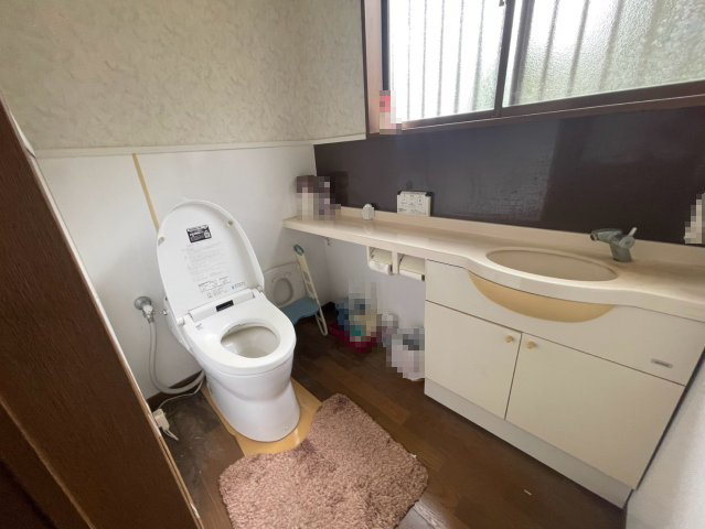 千葉市緑区大高町　事務所兼居宅　5LDKのトイレ