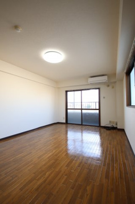 【洋室】 | 喜志マンション