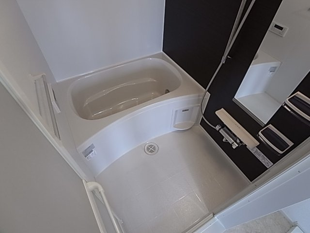 神戸市長田区西尻池町２丁目の賃貸マンションの浴室