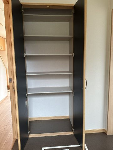 蘇我三丁目中古戸建の収納|洗面脱衣所　収納