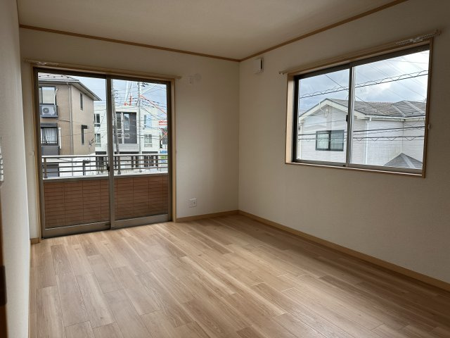 蘇我三丁目中古戸建の洋室|洋室A　8.2帖