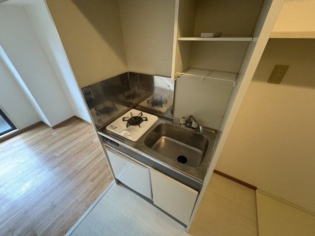 シャトル西神戸のキッチン