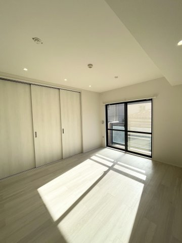 ライオンズマンション川口南の洋室