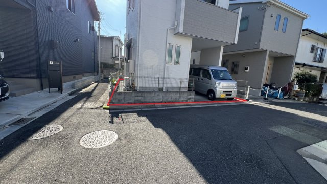 【前面道路含む現地写真】の画像
