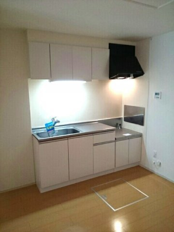 ラヴェール若宮のキッチン
