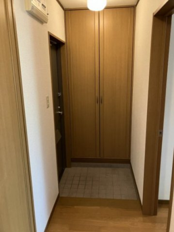 メゾンヴァンヴェールの玄関
