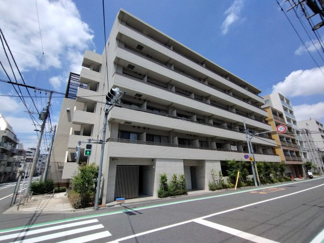 クレイシア森下の外観