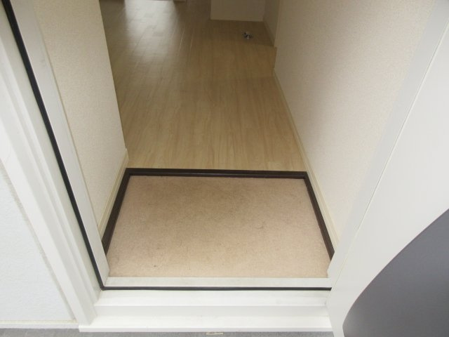 エクセレントヴィラの玄関|※同タイプ別部屋の参考写真になります