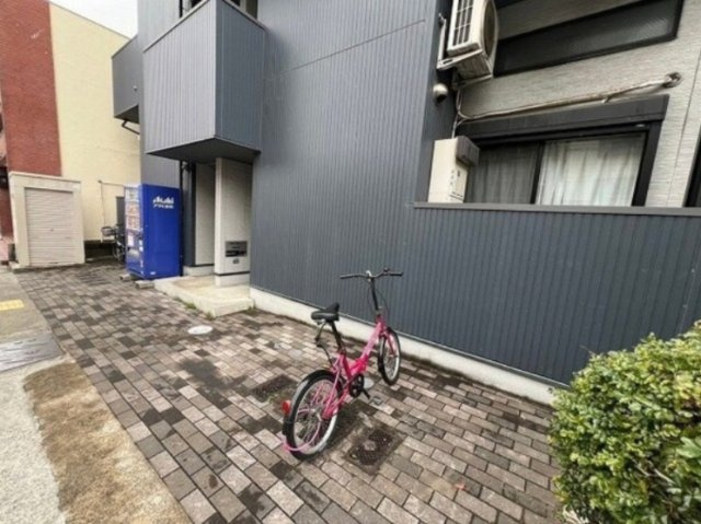 Ａｎｇｅ　神戸の駐車場|駐輪場