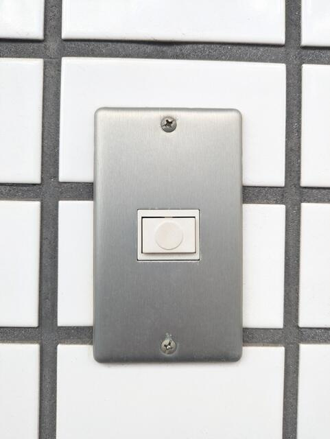ドアチャイム