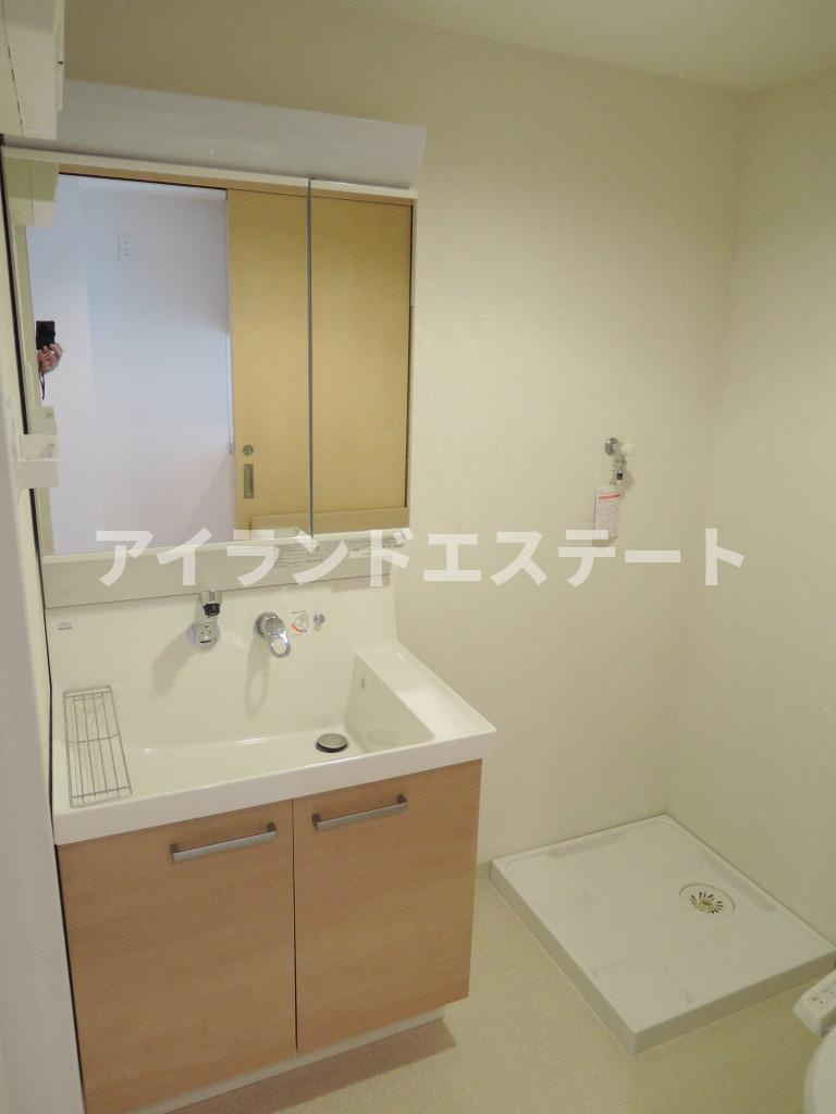 駅近　独立洗面台　陽当たり良好　オートロックの洗面所