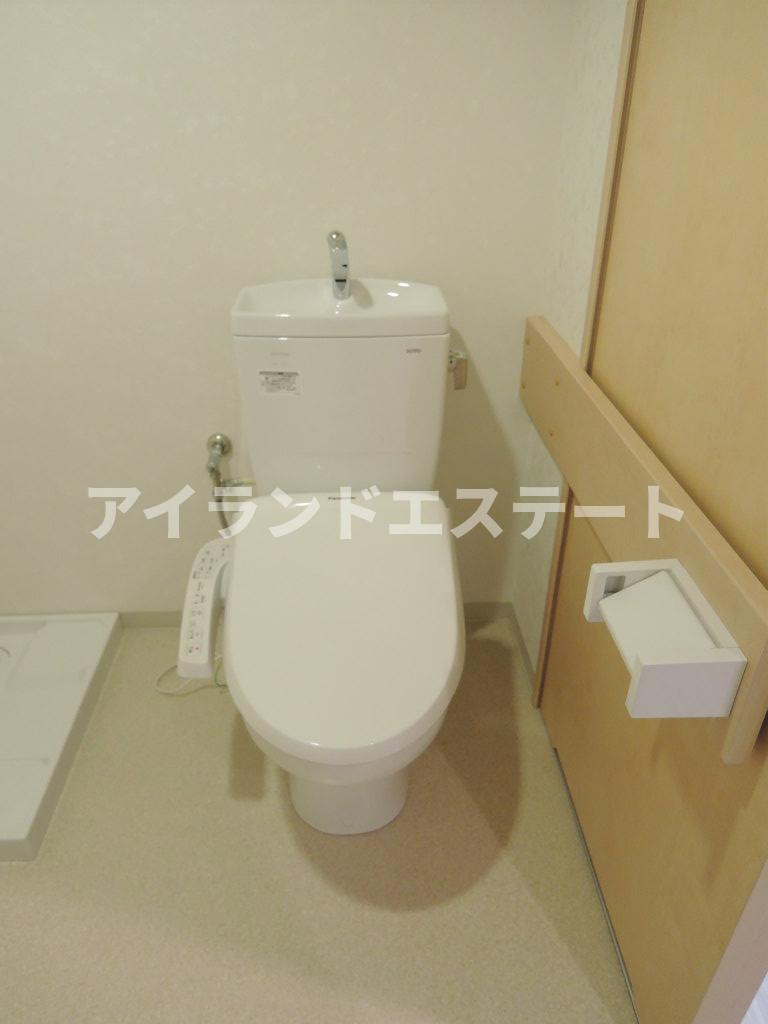 HouseK　駅近　独立洗面台　陽当たり良好　オートロックのトイレ
