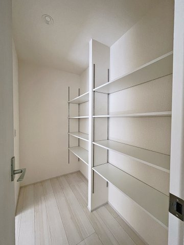 新築戸建・新築建売　福島市方木田上原第2　吉井田小・第一中の洋室