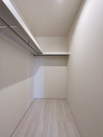 新築戸建・新築建売　福島市方木田上原第2　吉井田小・第一中の収納|WICはハンガーパイプがついているので衣類がきれいに整理整頓できます！