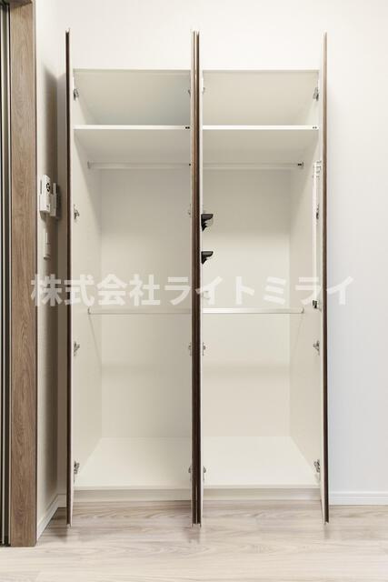 ベルファース神田神保町の玄関|※写真は同タイプ住戸です。