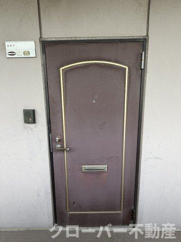 カーサ弐番丁の玄関