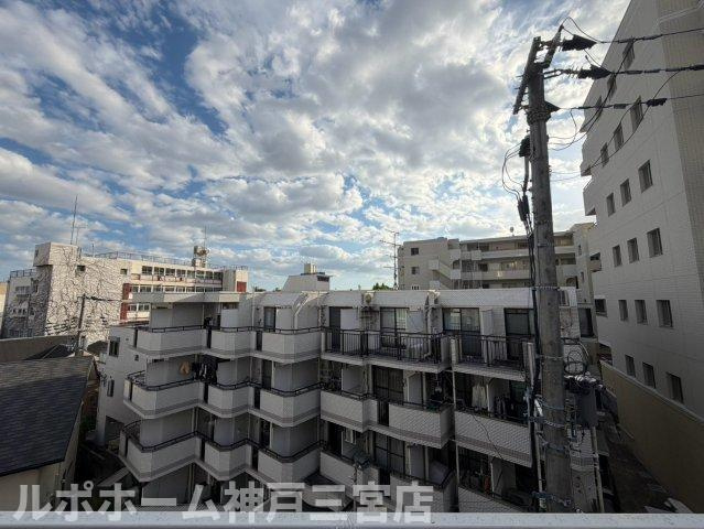 マンション指月の展望