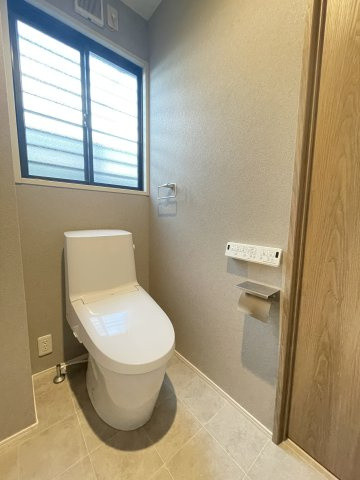 京都府京都市西京区御陵峰ケ堂町3丁目32-7のトイレ|トイレも気になるポイント